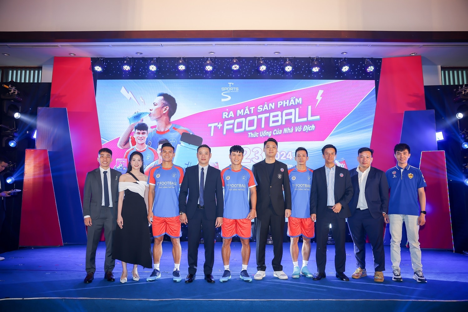 ty le s2 Thức uống T+Football mang đến lựa chọn mới cho người chơi bóng đá